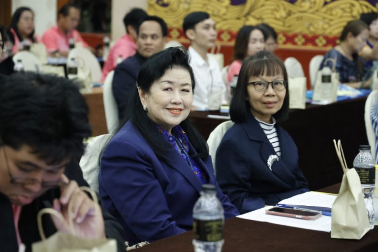 วิทยาเขตสุพรรณบุรี ร่วมประชุมเชิงปฏิบัติการทบทวนแผนพัฒนาจังหวัด/กลุ่มจังหวัด พ.ศ. 2566-2570 ประจำปีงบประมาณ พ.ศ. 2570 และจัดทำแผนปฏิบัติราชการประจำปีของกลุ่มจังหวัด/จังหวัดสุพรรณบุรี
