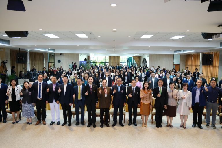 วิทยาเขตสุพรรณบุรี ร่วมงาน ผู้ช่วยรัฐมนตรีประจำกระทรวงการอุดมศึกษาฯ ลงพื้นที่ติดตามการดำเนินงานด้าน อววน. ในพื้นที่กรุงเทพมหานคร