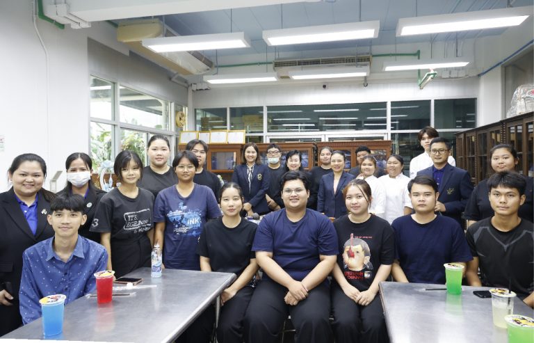 คุยสบาย ๆ…Life สาระ ครั้งที่ 354 ในหัวข้อ “น้ำอบไทยสวนดุสิต”