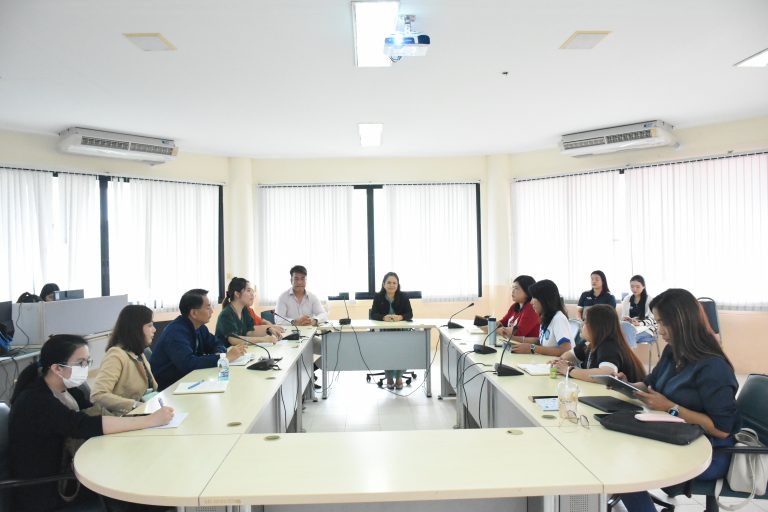 ประชุมคณะกรรมการกิจการนักศึกษา วิทยาเขตสุพรรณบุรี