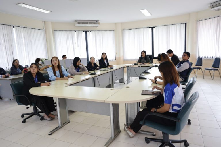 กองอาคารและสิ่งแวดล้อม สำนักงานวิทยาเขตสุพรรณบุรี จัดประชุมคณะกรรมการความปลอดภัย อาชีวอนามัย และสภาพแวดล้อมในการทำงาน (คปอ.) และคณะกรรมการจัดการพลังงาน ประจำวิทยาเขตสุพรรณบุรี ครั้งที่ 6/2568