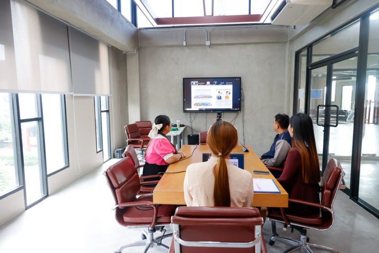 วิทยาเขตสุพรรณบุรี เข้าร่วมกิจกรรม คุยสบายๆ … Life สาระ ครั้งที่ 385 โดย คณะมนุษยศาสตร์และสังคมศาสตร์