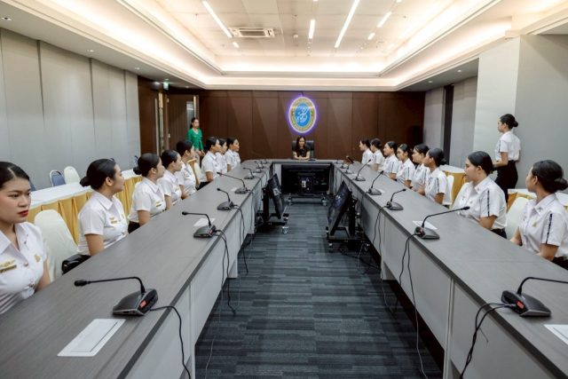 LINE_ALBUM_09-29-2568 พิธีปิดฯ พัฒนาบุคลิกภาพ SMART _2_250929_13