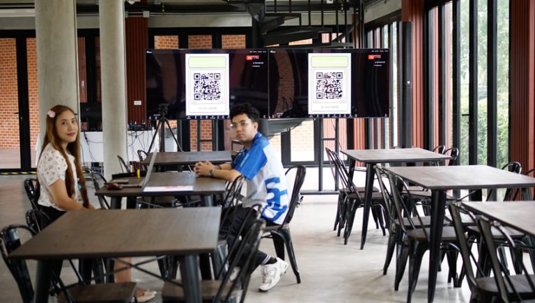 วิทยาเขตสุพรรณบุรี ร่วมกิจกรรม คุยสบาย ๆ…Life สาระ ครั้งที่ 388 หัวข้อ : Outstanding SDU Happy Creator Award