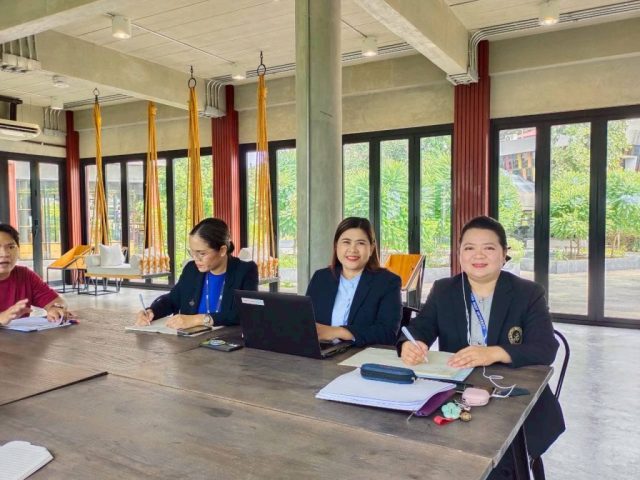 LINE_ALBUM_10102025_251010_15