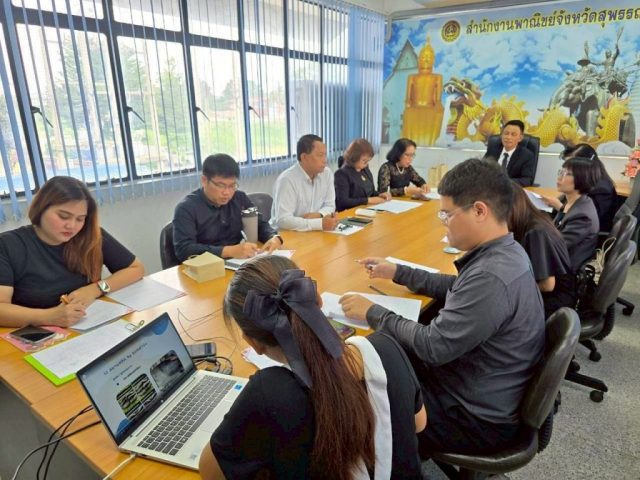 LINE_ALBUM_61168_251107_11