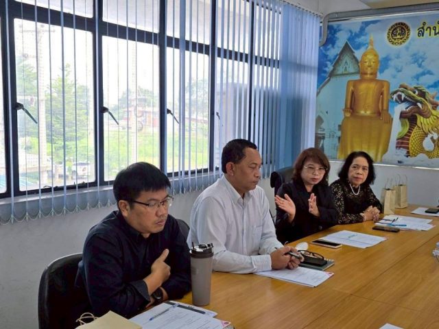 LINE_ALBUM_61168_251107_13