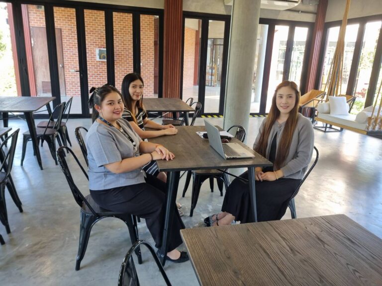 มหาวิทยาลัยสวนดุสิต วิทยาเขตสุพรรณบุรี เข้าร่วมกิจกรรม คุยสบายๆ … Life สาระ ครั้งที่ 399 หัวข้อ : ภาวะผู้นำและผู้ตาม ภายใต้แรงกดดันสูง