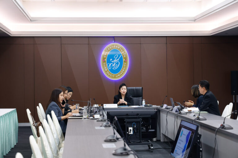 วิทยาเขตสุพรรณบุรี จัดประชุมประเมินผลการปฏิบัติงาน ของพนักงานมหาวิทยาลัย และลูกจ้างของมหาวิทยาลัย รอบที่ 1 ปีงบประมาณ พ.ศ. 2569