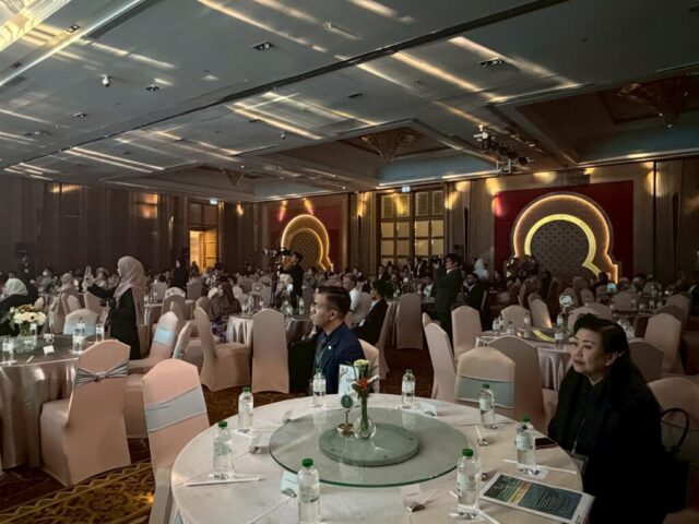 LINE_ALBUM_101268_251211_5