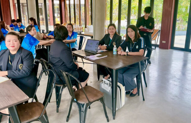 LINE_ALBUM_12-12-68_251212_2