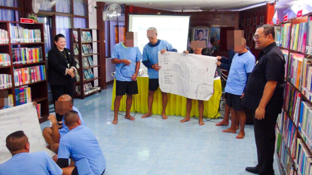 LINE_ALBUM_บรรยายเรือนจำ_251202_14