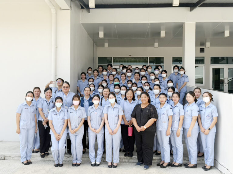 ศึกษาคณะพยาบาลศาสตร์ มหาวิทยาลัยสวนดุสิต เข้าศึกษาดูงานอาชีวอนามัยและความปลอดภัยของโครงการปฏิบัติการอาหารแปรรูป