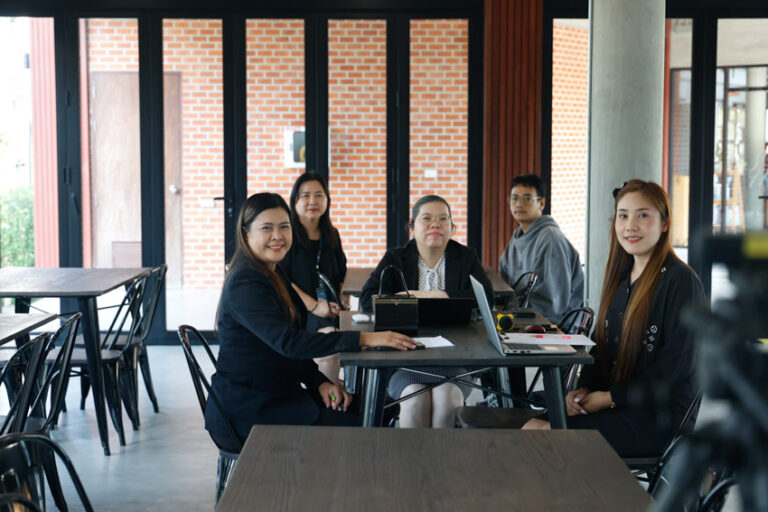 วิทยาเขตสุพรรณบุรี ร่วมกิจกรรม “คุยสบายๆ… Story Talk One Lab“ ครั้งที่ 408 (2) ประจำเดือนมกราคม Concept: “เปิดโลกความเท่าเทียมทางการศึกษา”