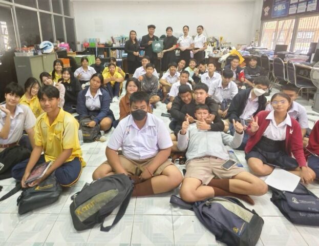 LINE_ALBUM_ร.ร.กรรณสูตศึกษาลัย 14 ม.ค.69_260115_14