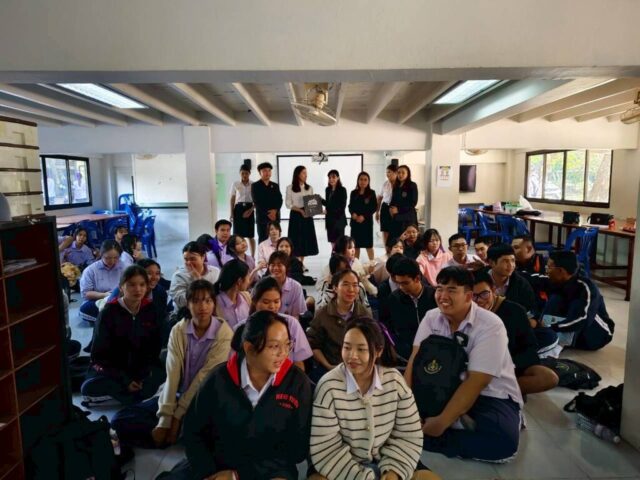 LINE_ALBUM_รร.สามชุก_260115_10