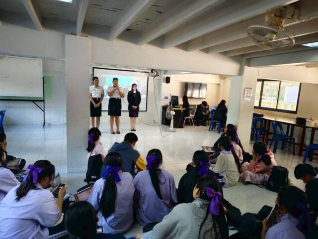 LINE_ALBUM_รร.สามชุก_260115_15