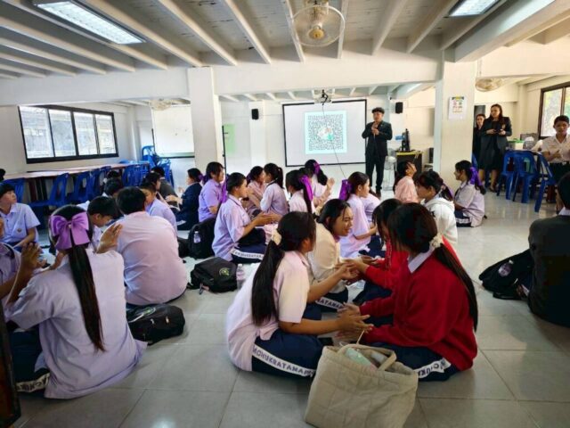 LINE_ALBUM_รร.สามชุก_260115_31