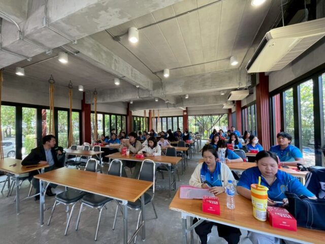 LINE_ALBUM_อบรมเขียนโครงการ_260119_14