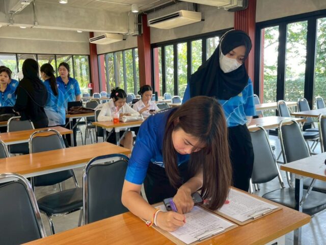 LINE_ALBUM_อบรมเขียนโครงการ_260119_2