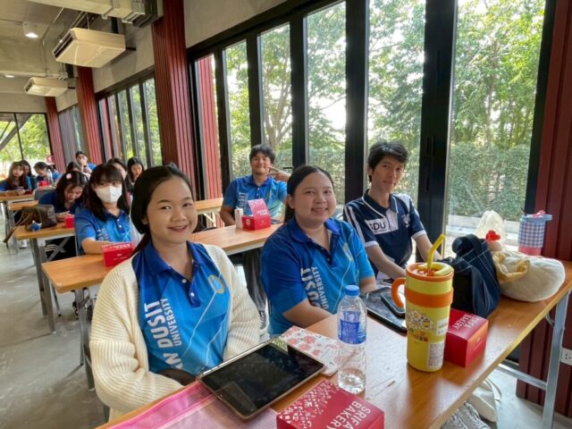 LINE_ALBUM_อบรมเขียนโครงการ_260119_22