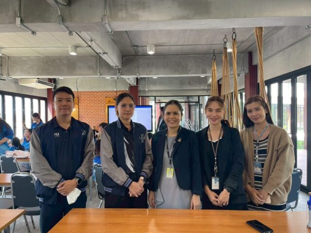 LINE_ALBUM_อบรมเขียนโครงการ_260119_47