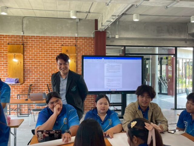 LINE_ALBUM_อบรมเขียนโครงการ_260119_48