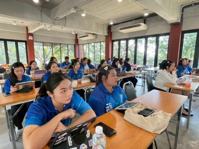 LINE_ALBUM_อบรมเขียนโครงการ_260119_6