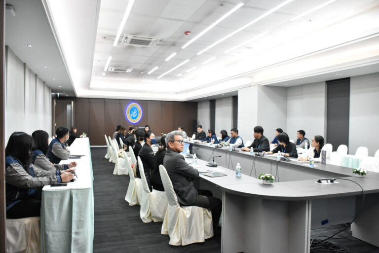 โครงการพิเศษ มหาวิทยาลัยสวนดุสิต วิทยาเขตสุพรรณบุรี จัดประชุมเตรียมความพร้อมการจัดกิจกรรมค่ายอบรมให้แก่ โรงเรียนนานาชาติสิงคโปร์