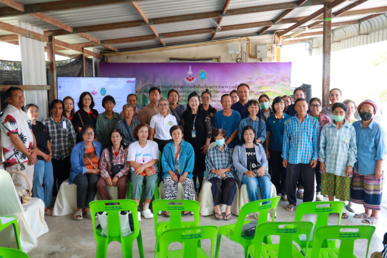 วิทยาเขตสุพรรณบุรี จัดกิจกรรม ถ่ายทอดองค์ความรู้ด้านการอนุรักษ์และใช้ประโยชน์จากการปลูกข้าวเจ้าหอมสุพรรณบุรี และอบรมเชิงปฏิบัติการเพื่ออนุรักษ์สิ่งแวดล้อมและการดูแลสุขภาพจากข้าวเจ้าหอมสุพรรณบุรี