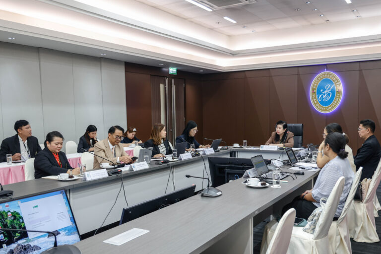 กองกลาง จัดการประชุมผู้อำนวยการกอง สำนักงานวิทยาเขตสุพรรณบุรี กรณีพิเศษ