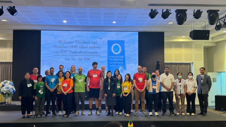 วิทยาเขตสุพรรณบุรี ร่วมให้การต้อนรับและจัดกิจกรรม ให้แก่คณะครูและนักเรียน จากโรงเรียนนานาชาติสิงคโปร์ (SISB Schools) ในการจัดกิจกรรมค่ายพักแรมฯ