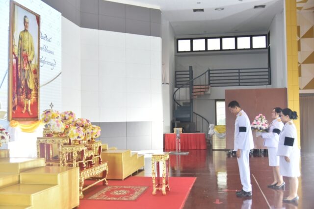 LINE_ALBUM_วันจักรี 6-4-69_260407_1