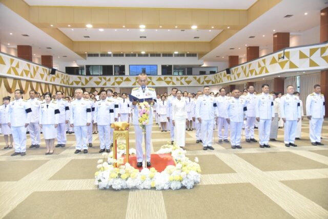 LINE_ALBUM_วันจักรี 6-4-69_260407_10