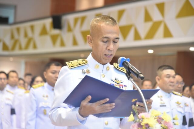 LINE_ALBUM_วันจักรี 6-4-69_260407_11