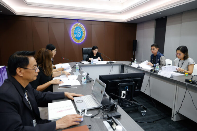 สำนักงานวิทยาเขตสุพรรณบุรี จัดประชุมผู้อำนวยการกอง สำนักงานวิทยาเขตสุพรรณบุรี กรณีพิเศษ