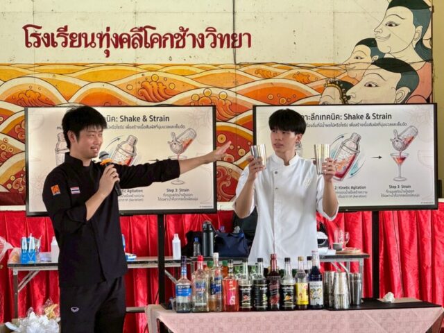 LINE_ALBUM_วิทยากรโรงเรียนทุ่งคลี_260527_22