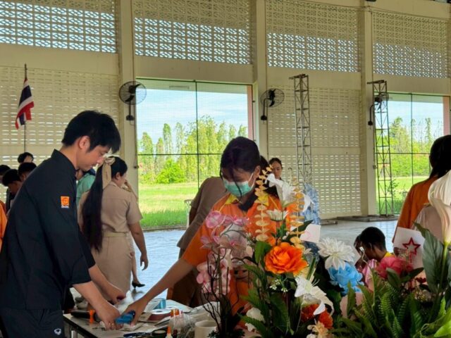 LINE_ALBUM_วิทยากรโรงเรียนทุ่งคลี_260527_65