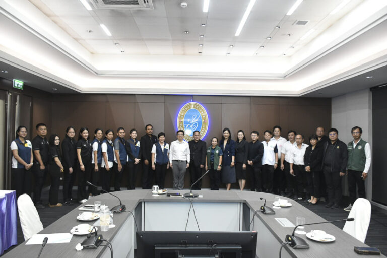 วิทยาเขตสุพรรณบุรี ร่วมกับสำนักนวัตกรรมชุมชน ให้การต้อนรับคณะผู้บริหาร จากกรมการแพทย์แผนไทยและการแพทย์ทางเลือก โรงพยาบาลเจ้าพระยายมราช, สาธารณสุขจังหวัดสุพรรณบุรี และหน่วยงานราชการฯ