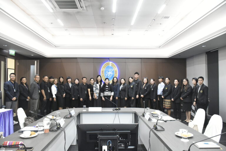 กองบริการนักศึกษา จัดโครงการการพัฒนาความเข้มแข็งทางวิชาการ และการสร้างหลักสูตร Pre-degree เชิงรุก กิจกรรมที่ 2 การสร้างหลักสูตร Pre-degree เชิงรุก