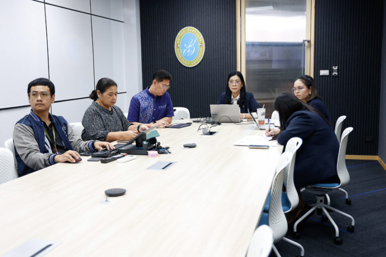วิทยาเขตสุพรรณบุรี ร่วมการประชุมหารือเพื่อเตรียมการตอบข้อเสนอแนะของ คณะกรรมการตรวจสอบ (ด้านอาคารสถานที่)