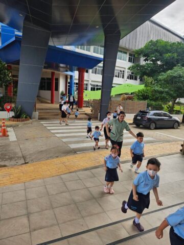 LINE_ALBUM_2082026_260820_2