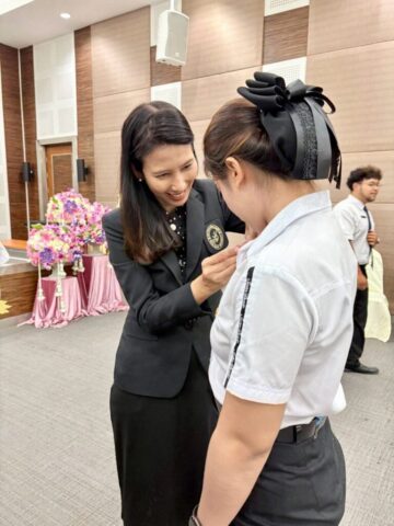 LINE_ALBUM_582026_260805_18