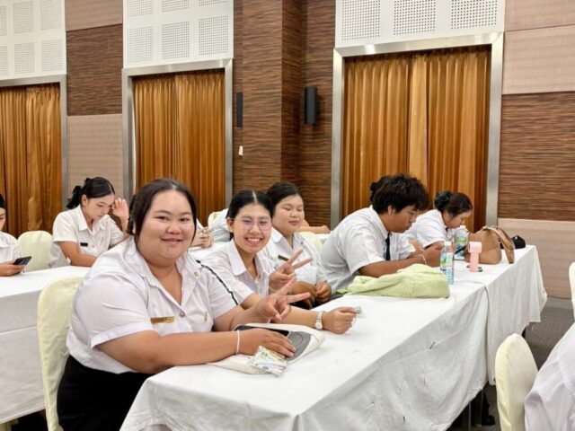LINE_ALBUM_582026_260805_25