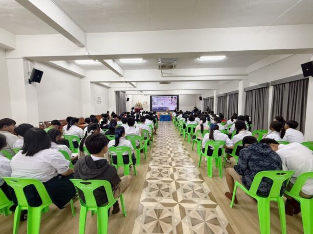 LINE_ALBUM_โรงเรียนภาวณา_260820_9