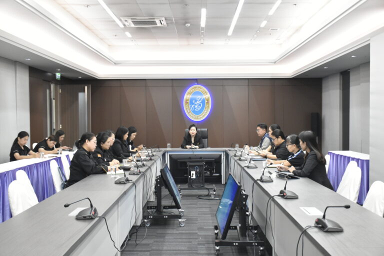 ประชุมเตรียมพร้อมและติดตามงาน วิจัย งาน อพสธ. งานโครงการ ประจำปีงบประมาณ พ.ศ. 2569-2570