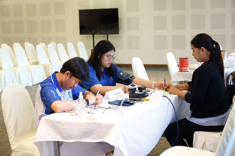 โครงการพิเศษ วิทยาเขตสุพรรณบุรี จัดกิจกรรมตรวจสุขภาพประจำปีพนักงานฯ ประจำปี 2569