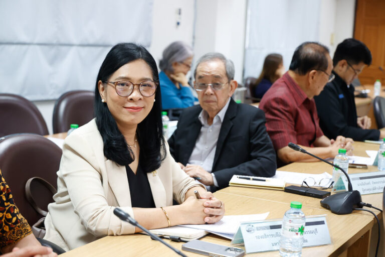วิทยาเขตสุพรรณบุรี เข้าร่วมการประชุมคณะกรรมการร่วมภาครัฐและเอกชนเพื่อแก้ไขปัญหาทางเศรษฐกิจจังหวัดสุพรรณบุรีครั้งที่ 5/2569