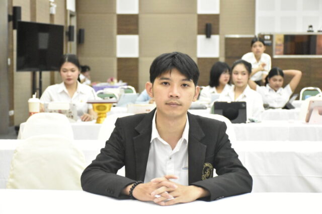 _NIK0435