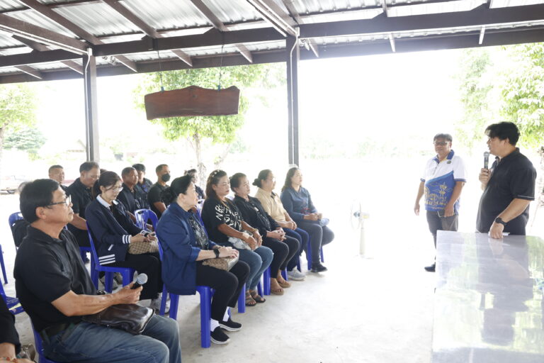 มหาวิทยาลัยสวนดุสิต วิทยาเขตสุพรรณบุรี จัดกิจกรรม การศึกษาดูงานการจัดสิ่งแวดล้อม (ธนาคารขยะ) ภายใต้โครงการพัฒนาห่วงโซ่อุปทานสินค้าเกษตรปลอดภัย จากทรัพยากรธรรมชาติในจังหวัดสุพรรณบุรี ของมหาวิทยาลัยสวนดุสิต วิทยาเขตสุพรรณบุรี